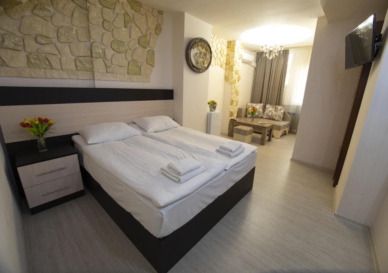 Hotel Premium Armenia Yerevan Exterior foto
